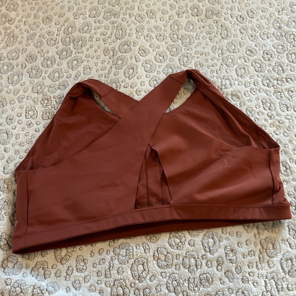 NWOT Old Navy Women’s Plus Size 4X Sports Bra - Picture 9 of 9